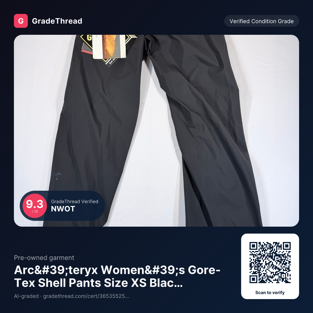 Graded photo — Arc'teryx NWT Women's Gore-Tex Shell Pants Size XS Black Waterproof Softshell, condition grade 9.3